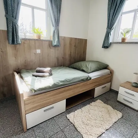 Seebachstuben - Gemuetliche Mehrzimmerapartments In Dechsendorf