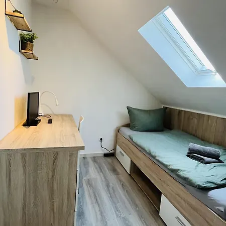 Seebachstuben - Gemuetliche Mehrzimmerapartments In Dechsendorf